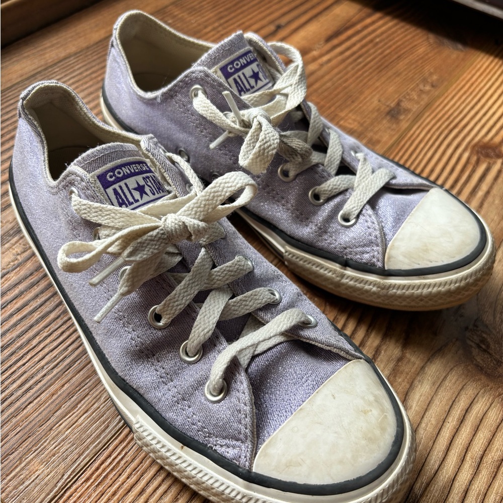 Converse All Star Junior’s Purple glitter sneakers